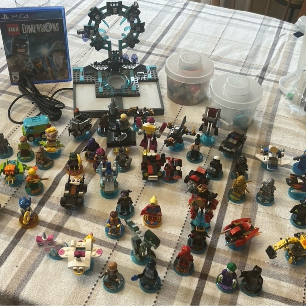 SOLD. Lego Dimensions for ps4 or ps5
